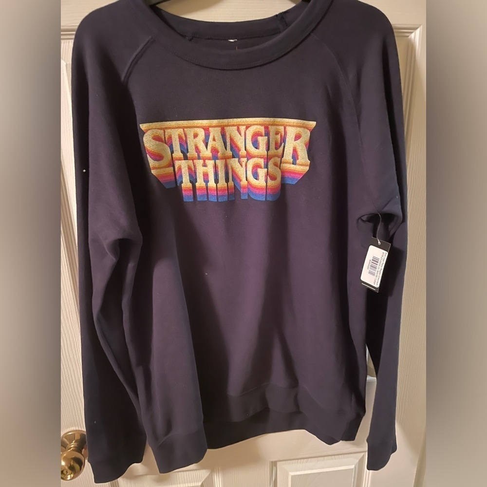 Stranger things crewneck size large NWT